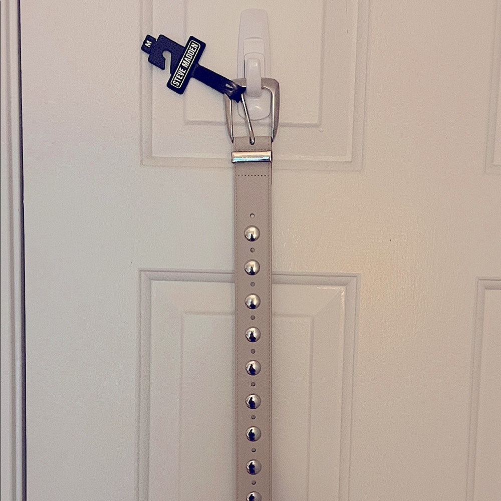 Steve Madden Ivory and Silver Studded Belt